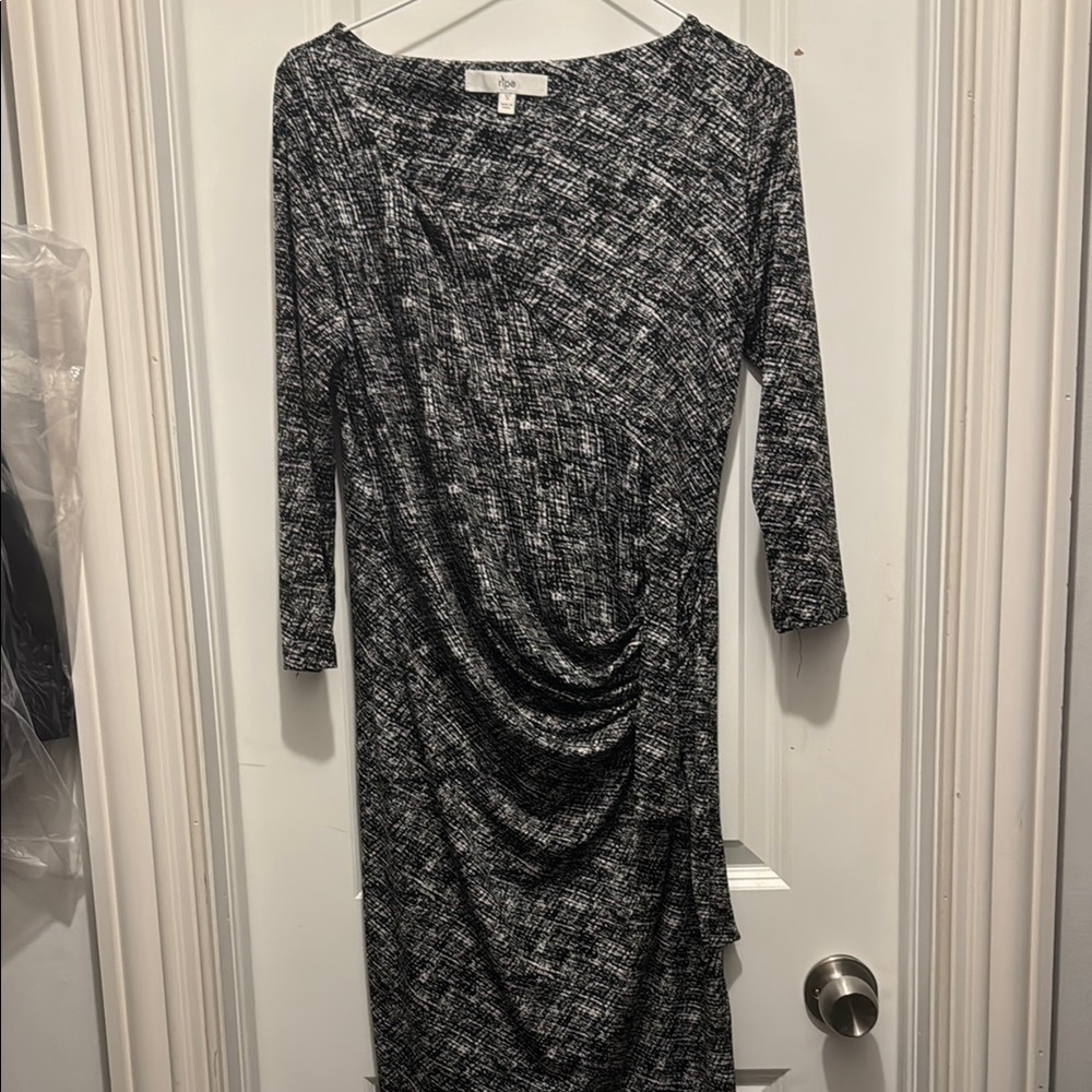 Ripe Maternity Black and White Ruched Sheath Dress